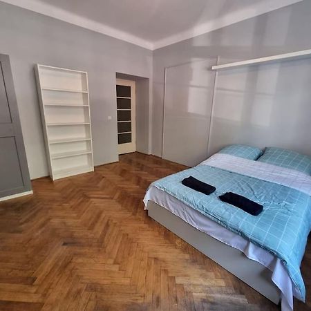 Fantastic Krk - Kr6 Room F Krakow Ngoại thất bức ảnh